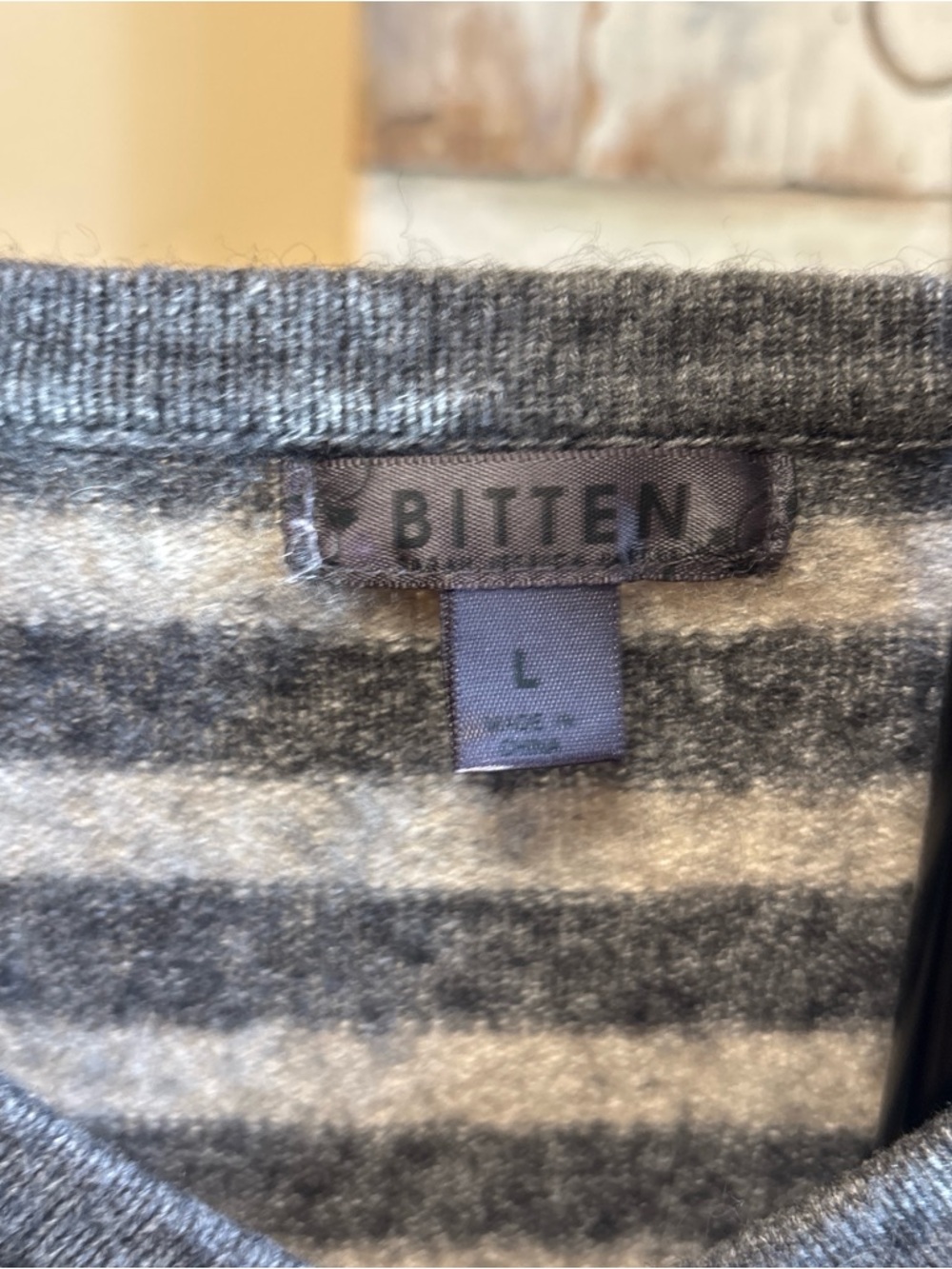 Bitten by Sarah Jessica Parker Striped V-Neck Sweater in Gray & Cream - Picture 4 of 6